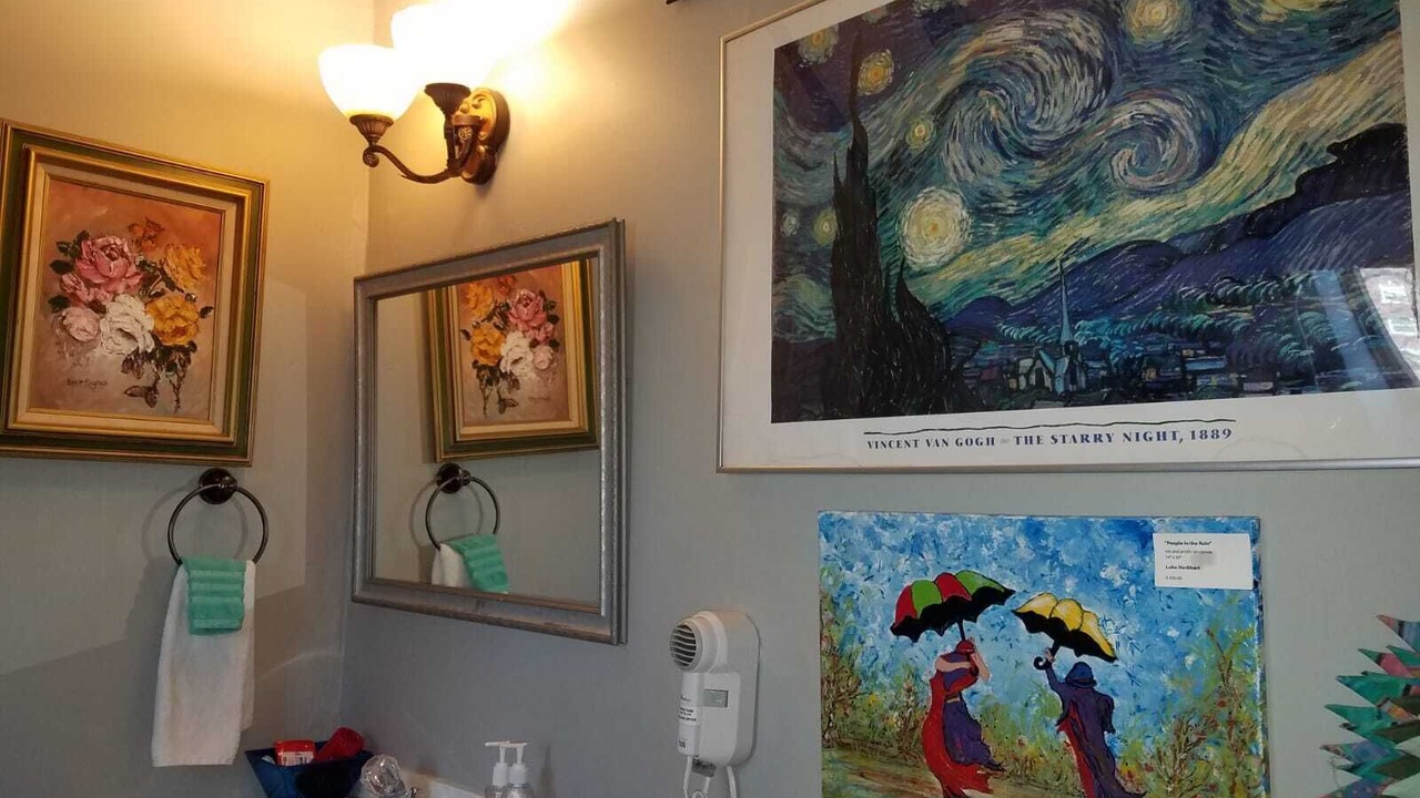 Photo of Bathroom in Westside North