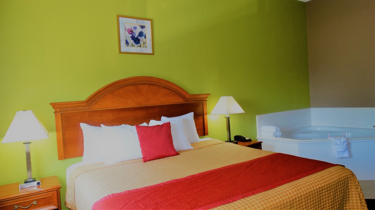 Photo of Bedroom in Claxton