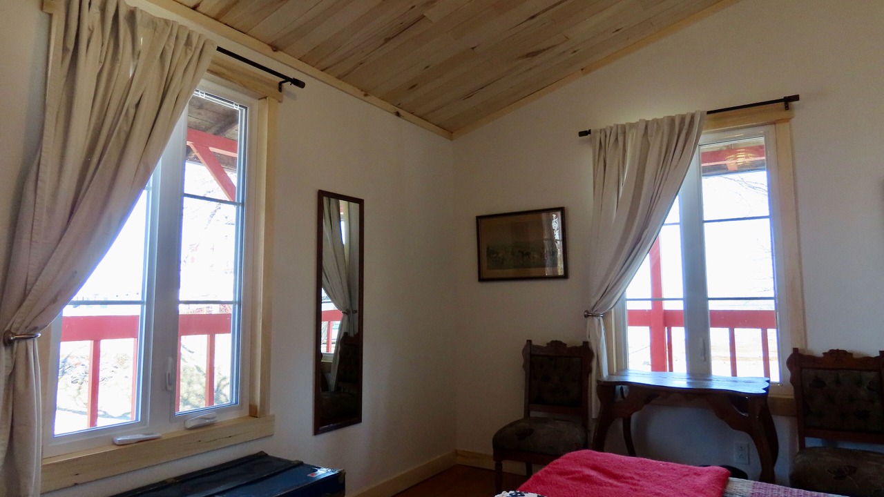 Photo of Bedroom in Saint-Antoine-de-l'Isle-aux-Grues