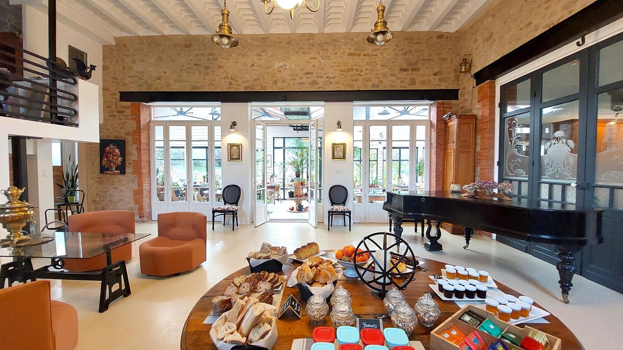 Photo of Others in Tocqueville