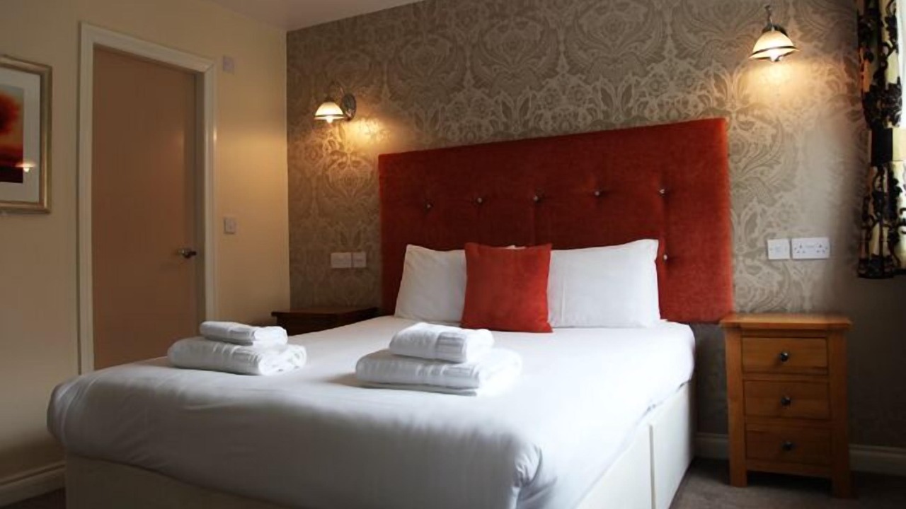 Photo of Bedroom in Lapworth