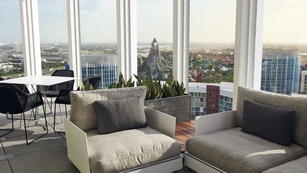 Photo of Livingroom in Florida Center