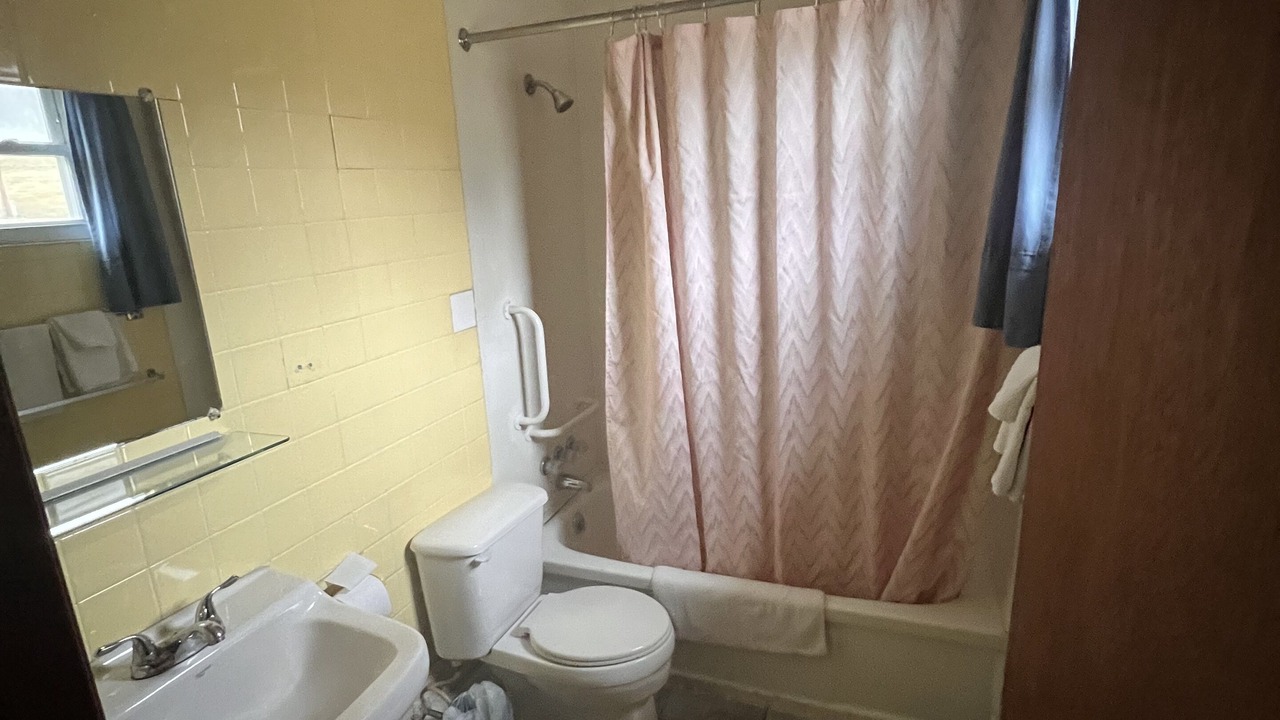 Photo of Bathroom in Troy