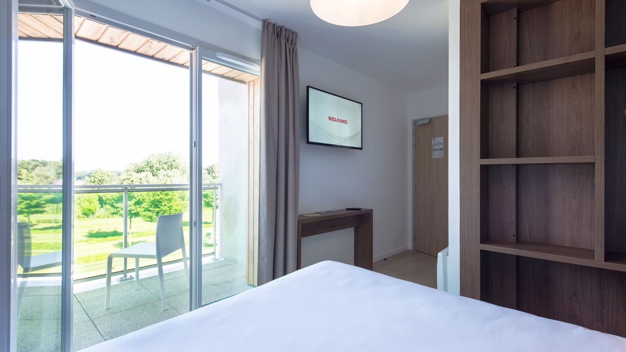 Photo of Bedroom in Saint-Nazaire