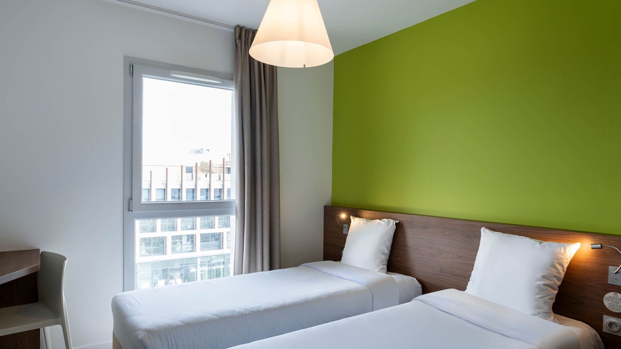 Photo of Bedroom in Saint-Nazaire