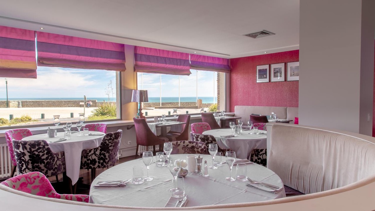 Photo of Others in Coeur de Nacre