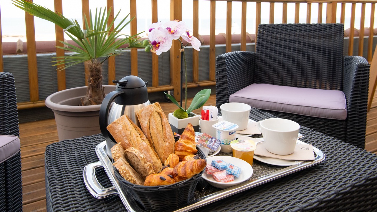 Photo of Others in Coeur de Nacre