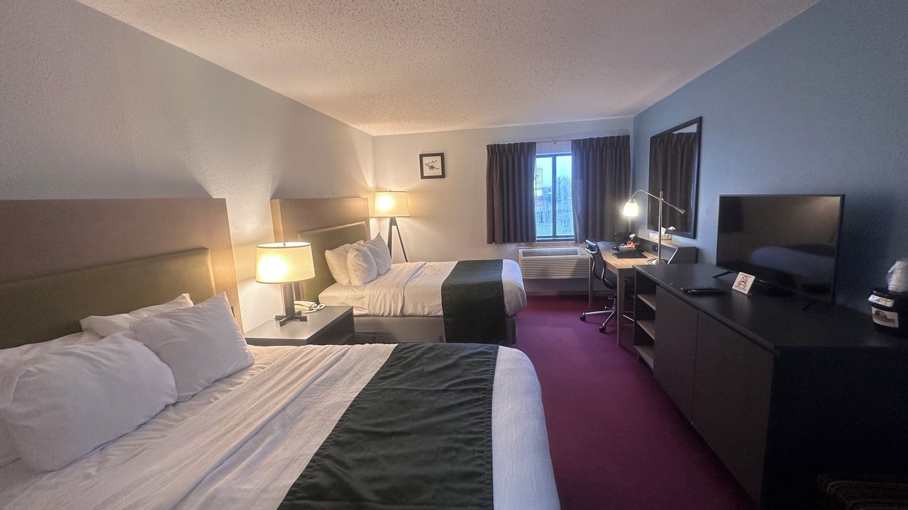 Photo of Bedroom in Munising