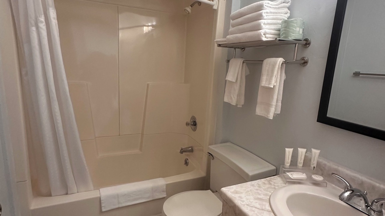 Photo of Bathroom in Munising