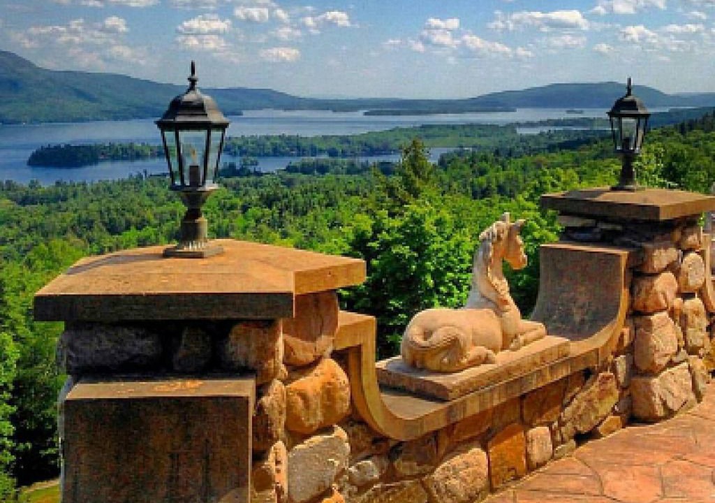 Photo of Patio Balcony in Bolton Landing