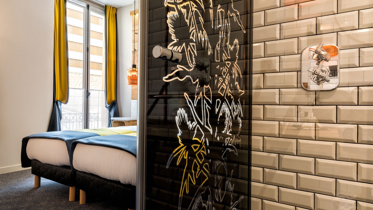 Photo of Bedroom in 19th Arrondissement