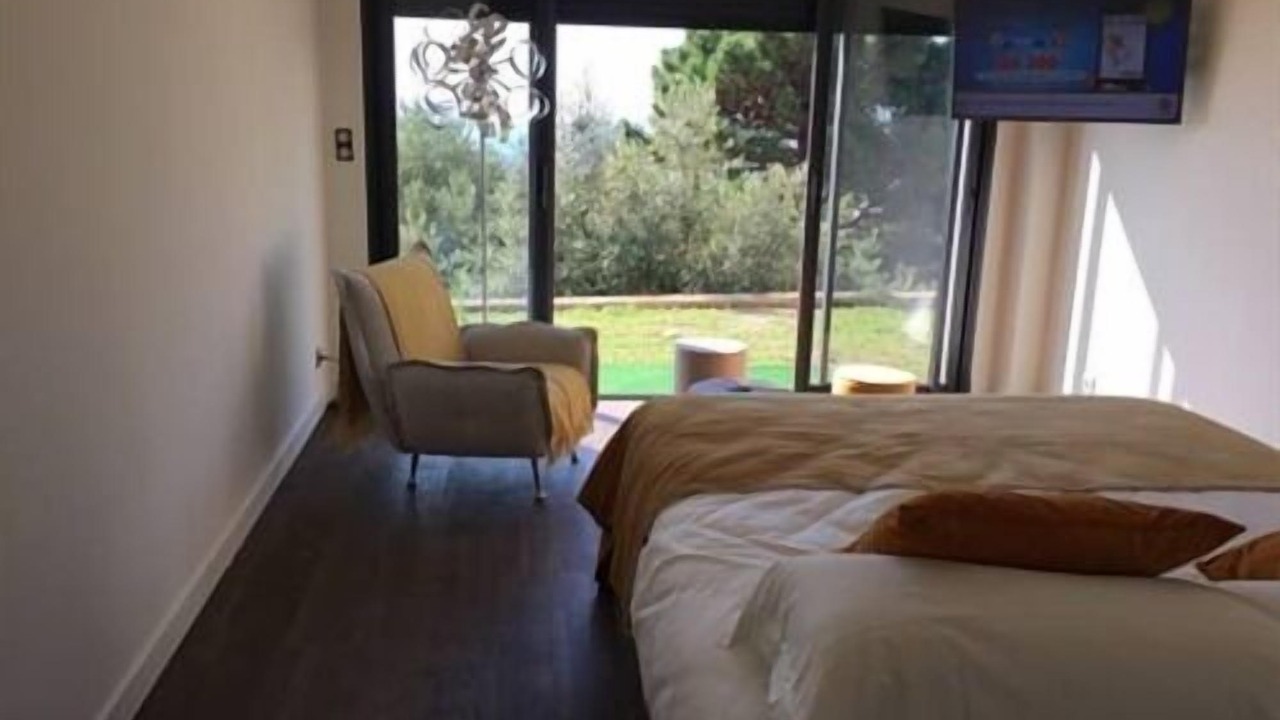 Photo of Bedroom in Ville-di-Pietrabugno