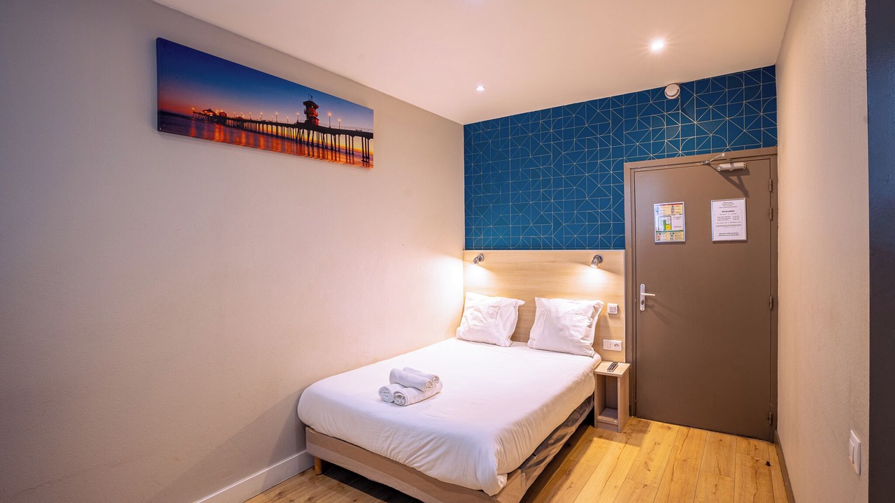 Photo of Bedroom in Hopital Saint-Louis