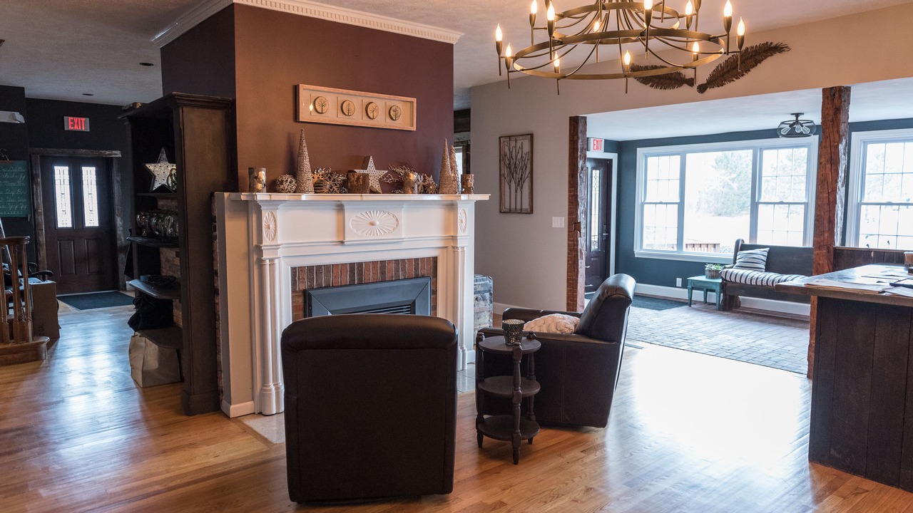 Photo of Livingroom in Oneida