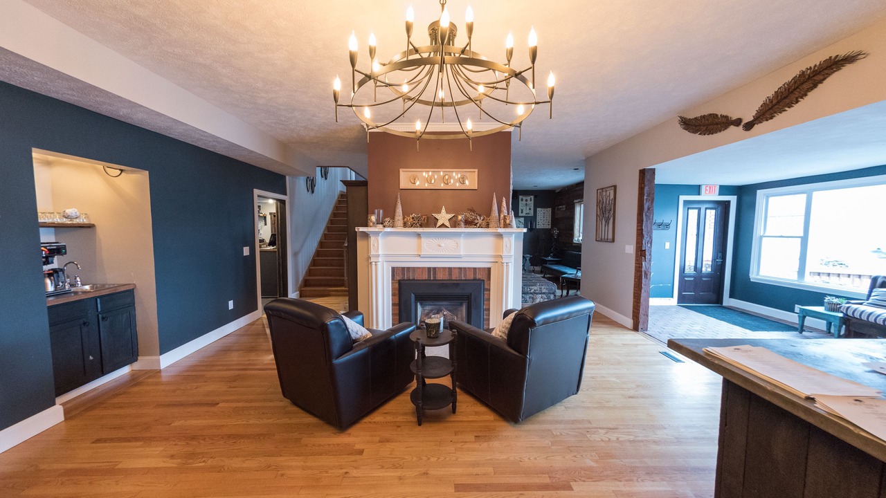 Photo of Others in Oneida