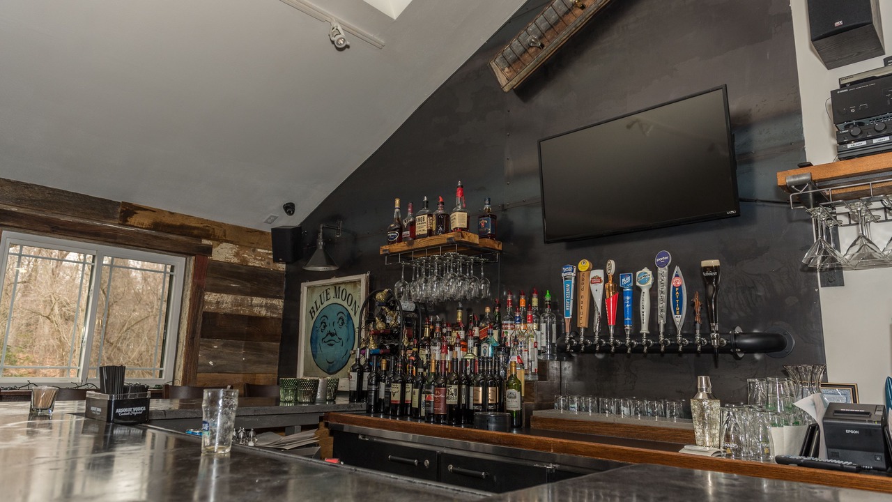 Photo of Others in Oneida