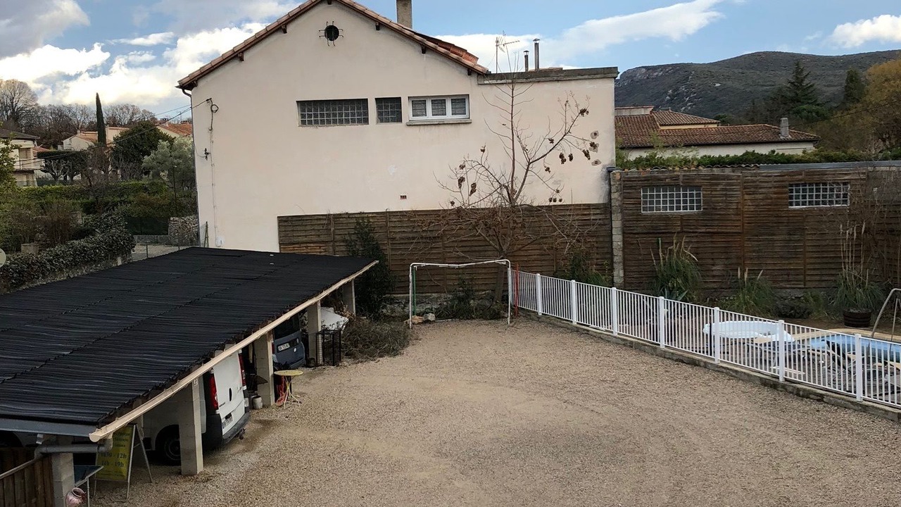 Photo of Outdoor in Laroque