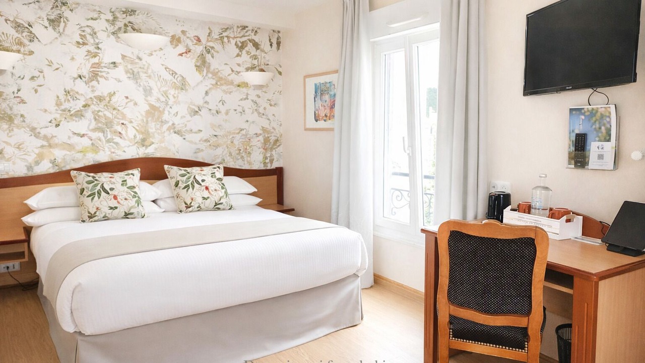 Photo of Bedroom in Celles-sur-Plaine