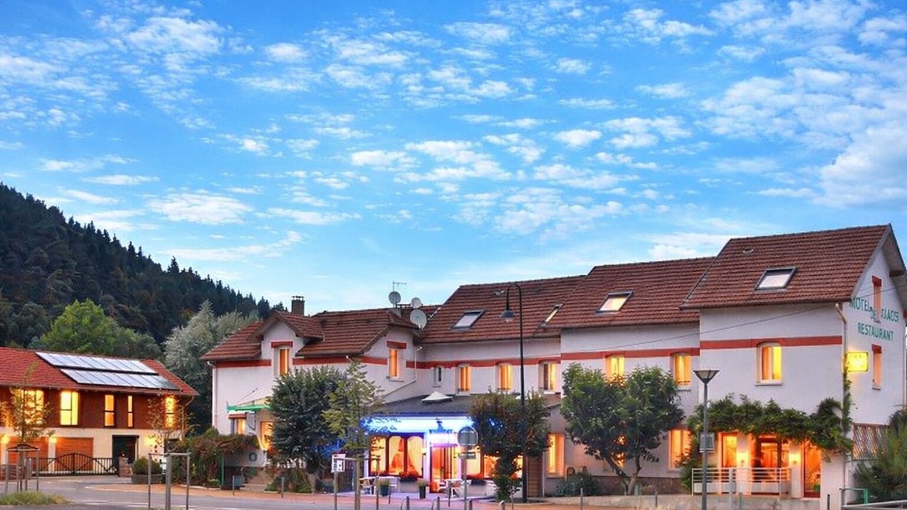 Photo of Outdoor in Celles-sur-Plaine