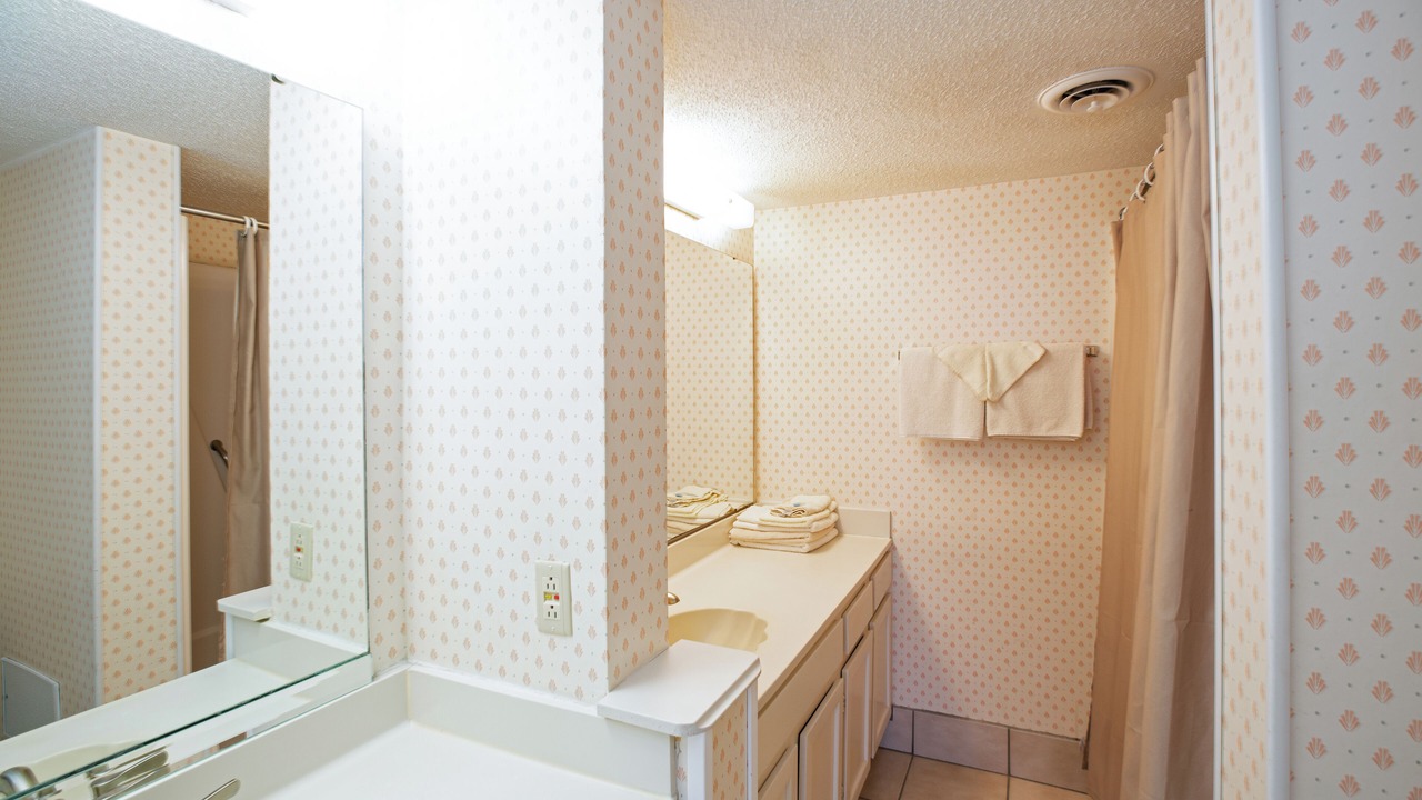 Photo of Bathroom in Windy Hill