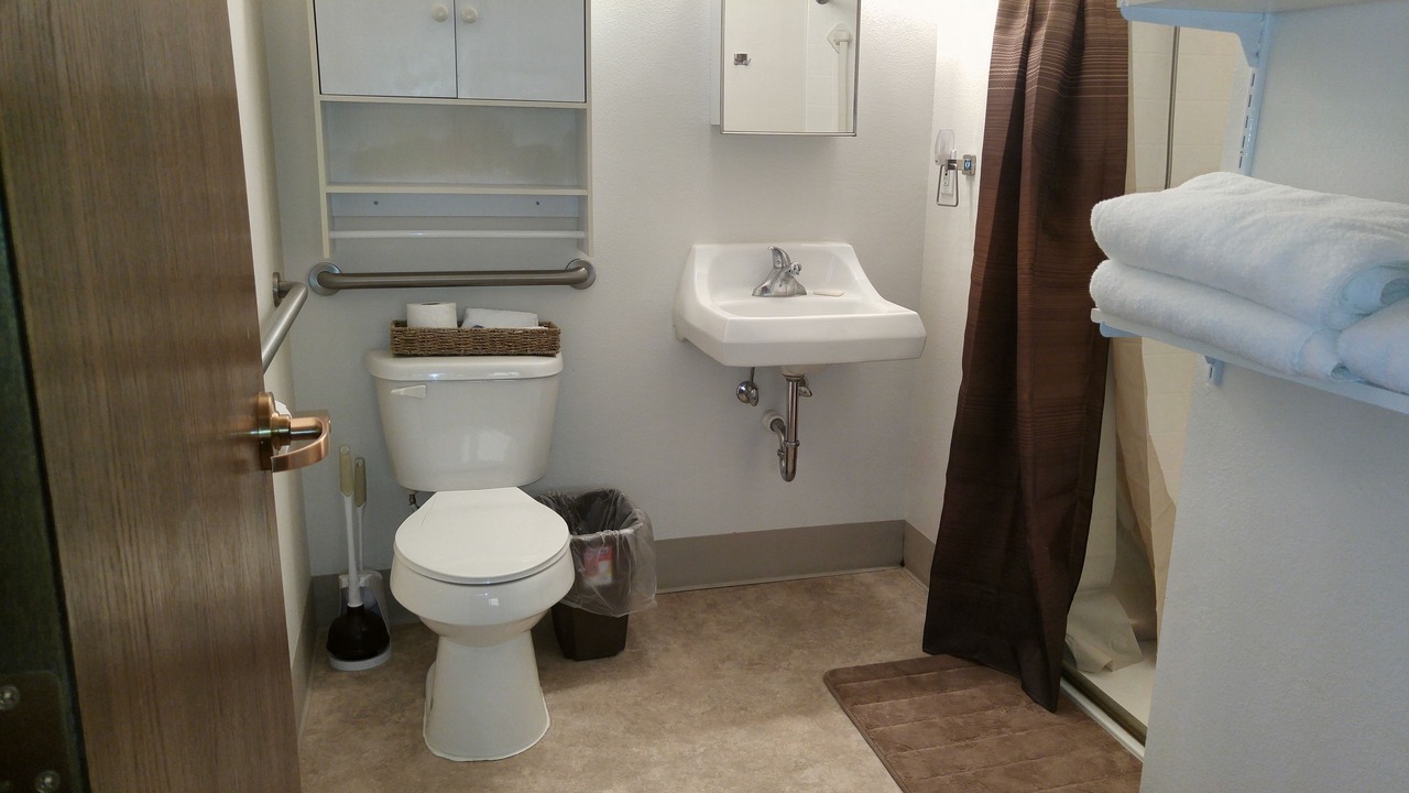 Photo of Bathroom in Lewellen