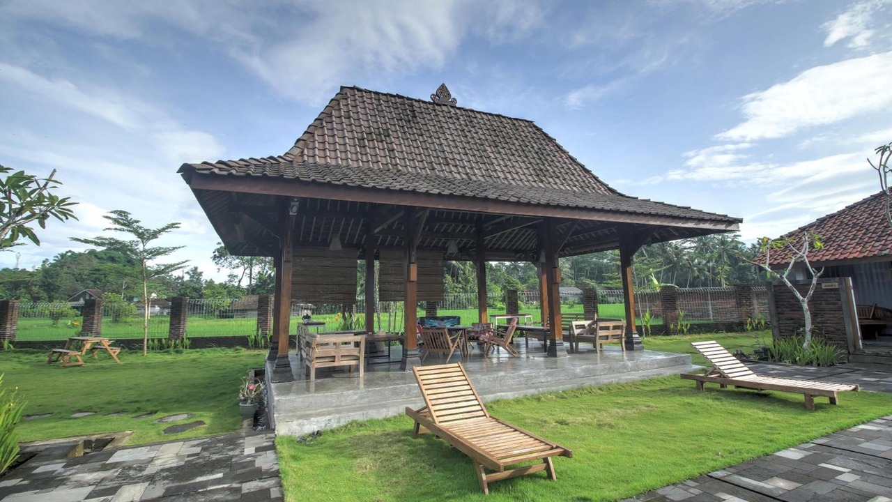 Photo of Outdoor in Borobudur