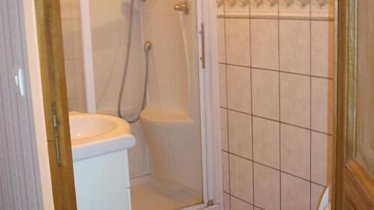 Photo of Bathroom in Trefcon