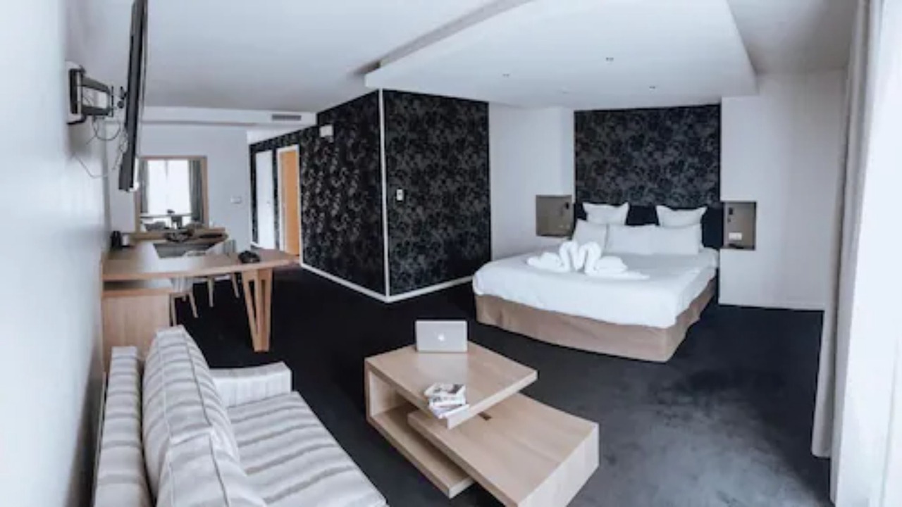 Photo of Bedroom in Montceau-les-Mines