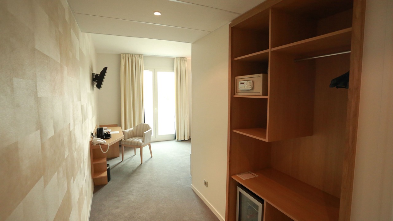 Photo of Bedroom in Montceau-les-Mines