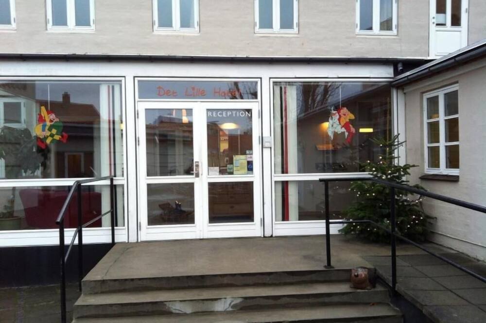 Photo of Outdoor in Ronne