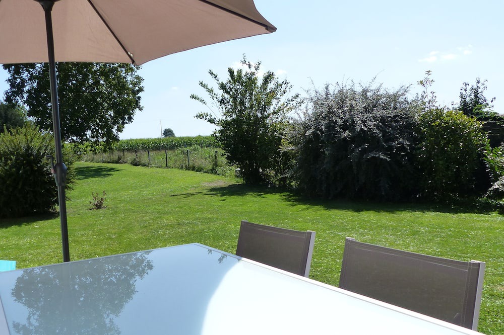 Photo of Outdoor in Le Val-Saint-Pere