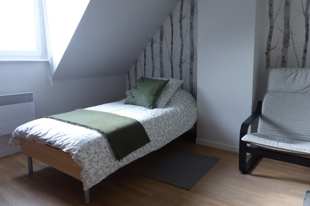 Photo of Bedroom in Le Val-Saint-Pere