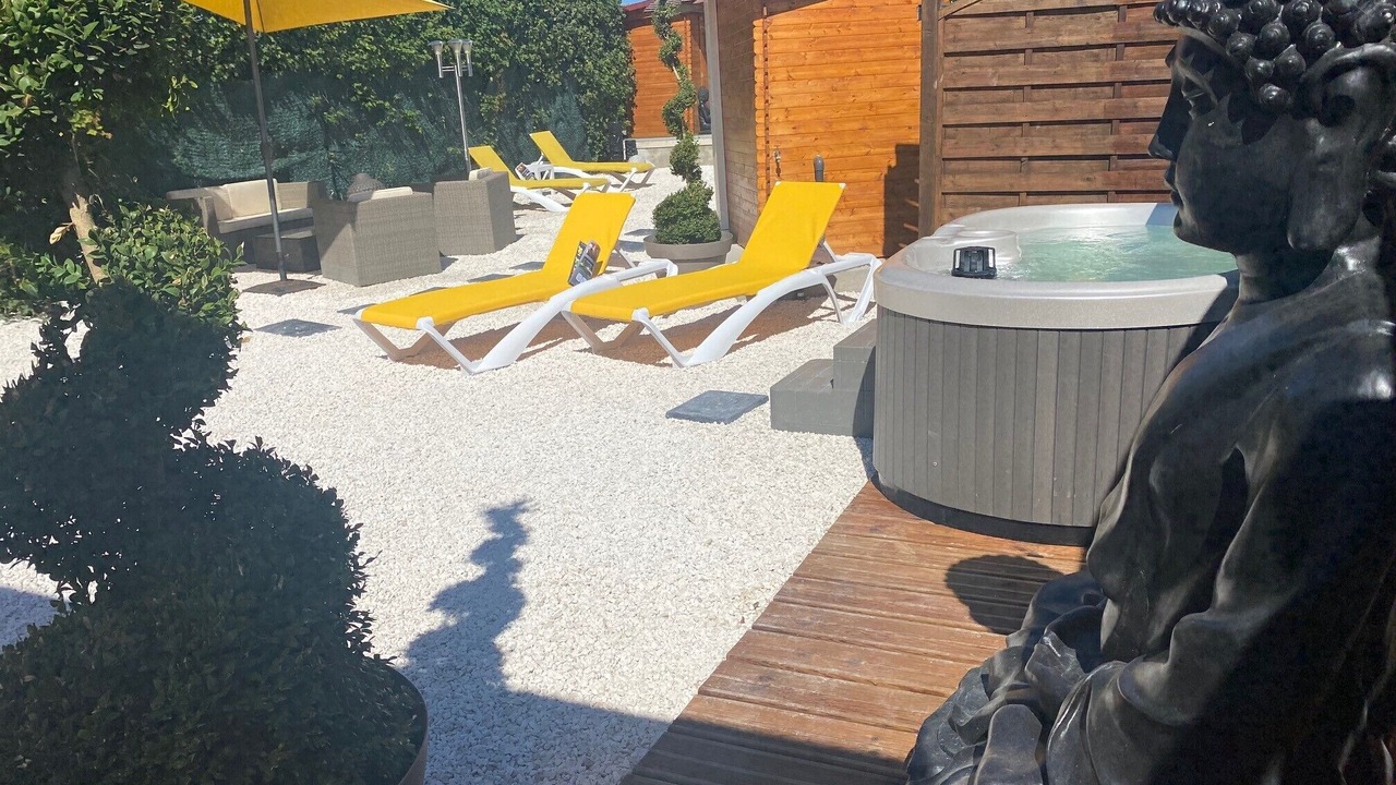 Photo of Bedroom in Montmarault