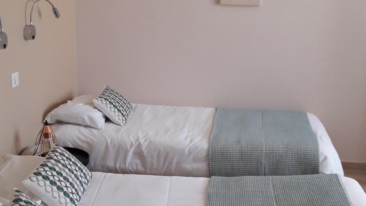 Photo of Others in Naves