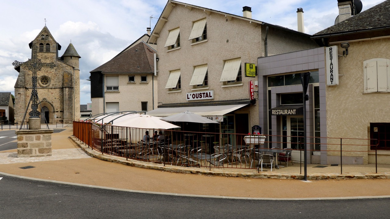 Photo of Outdoor in Naves