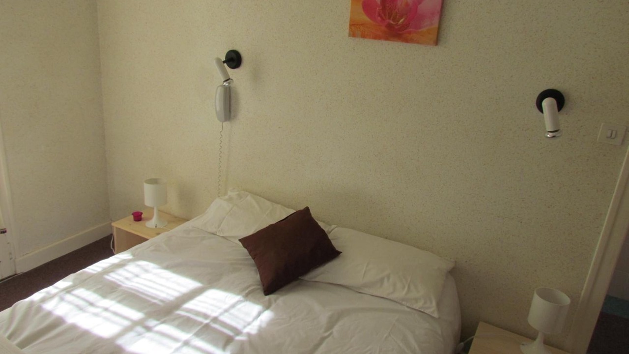 Photo of Others in Naves