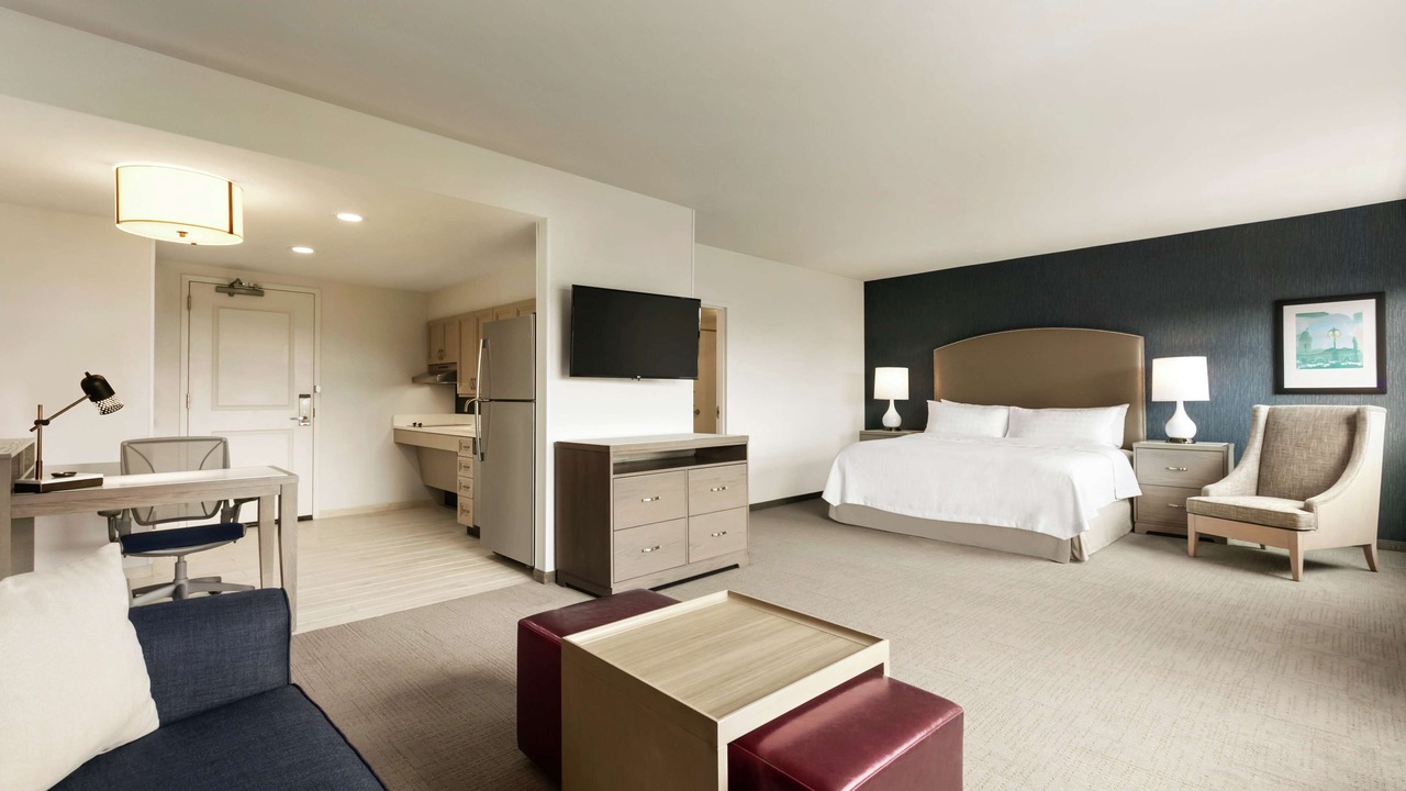 Photo of Livingroom in Central Business District