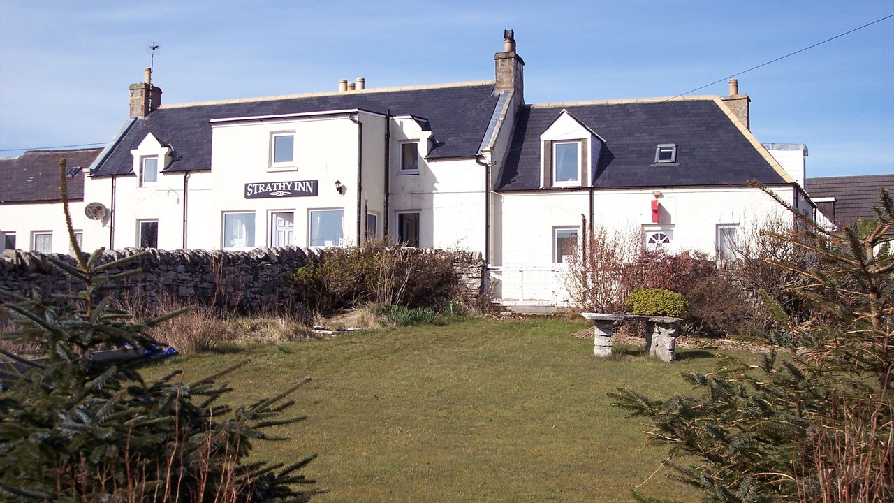 Photo of Buildings in Strathy