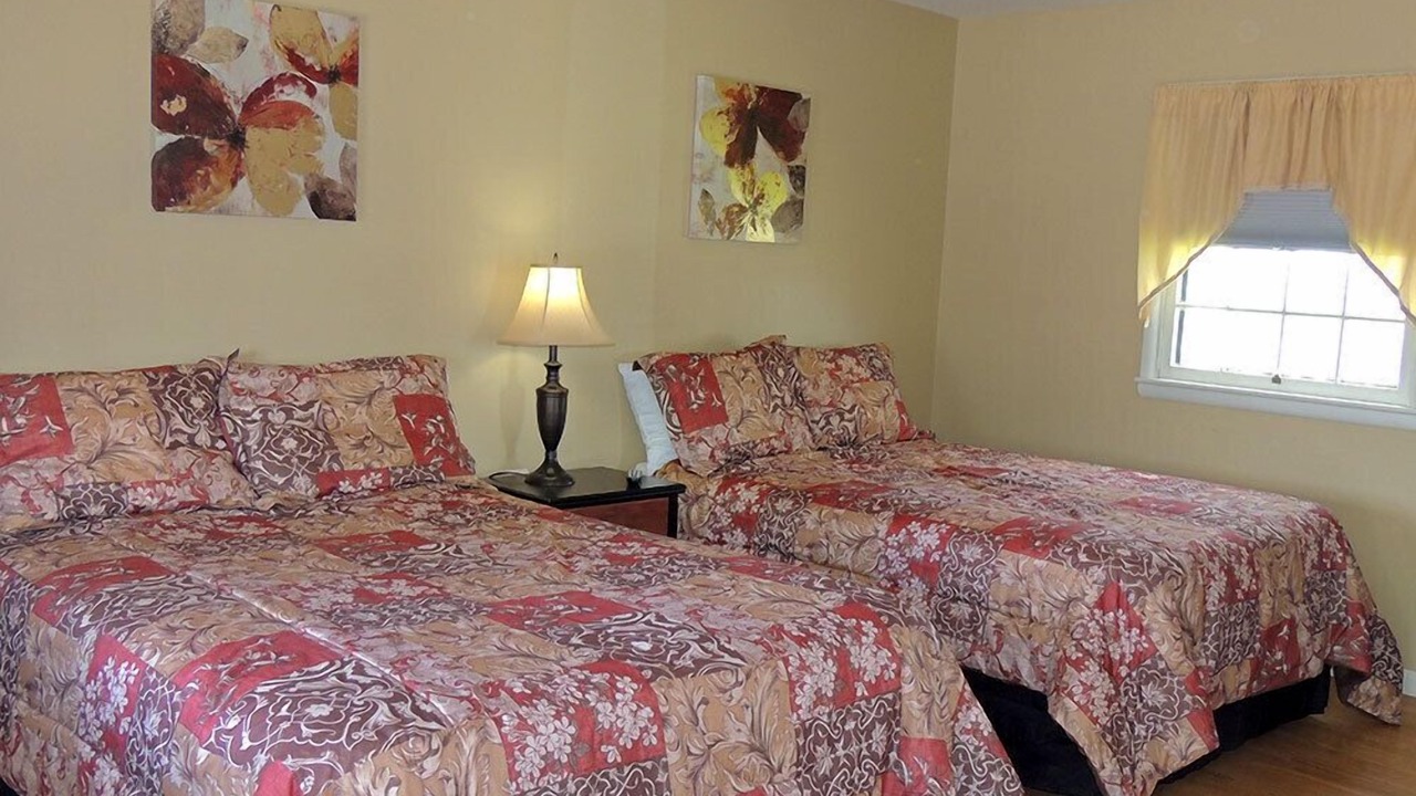 Photo of Bedroom in Frontenac