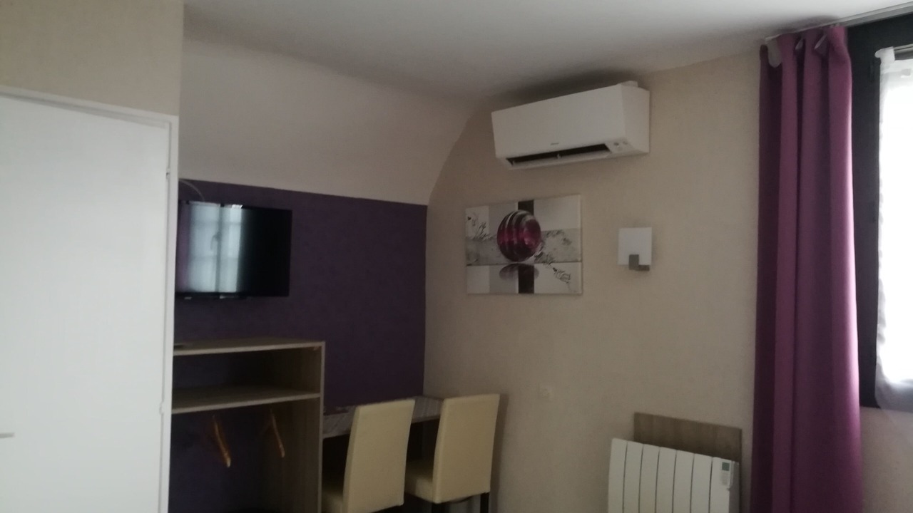 Photo of Bedroom in Thouars