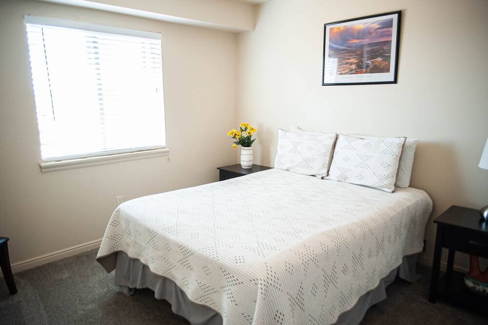 Photo of Bedroom in Blanding