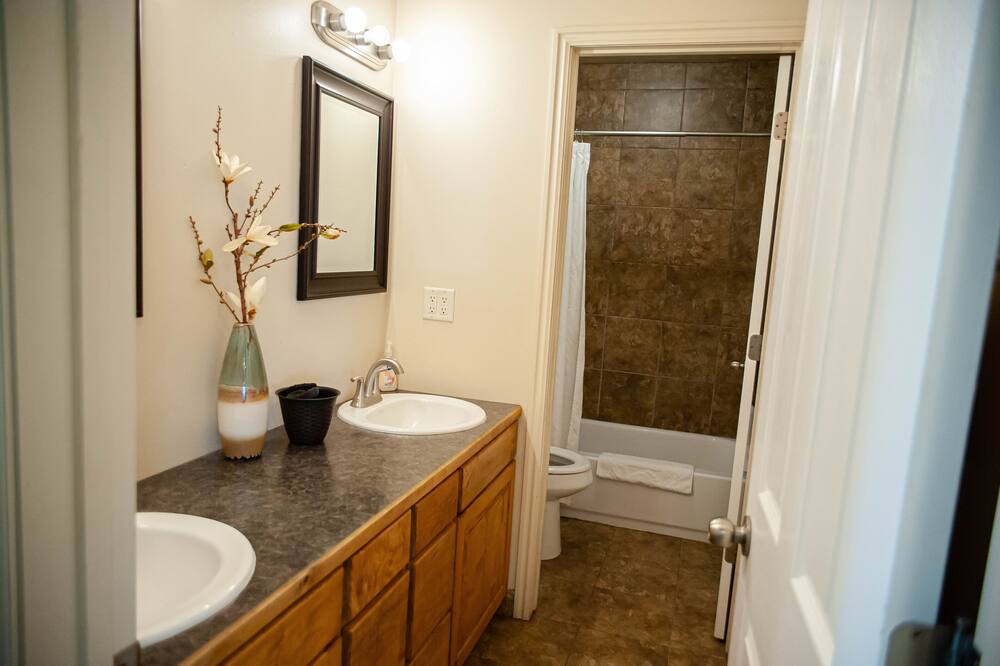 Photo of Bathroom in Blanding
