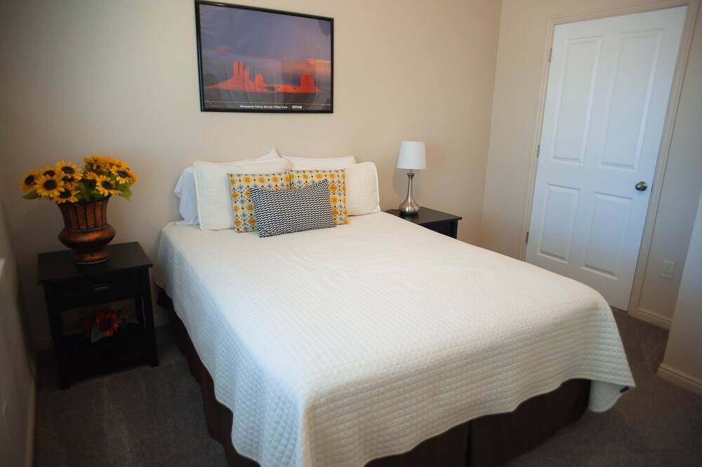 Photo of Bedroom in Blanding