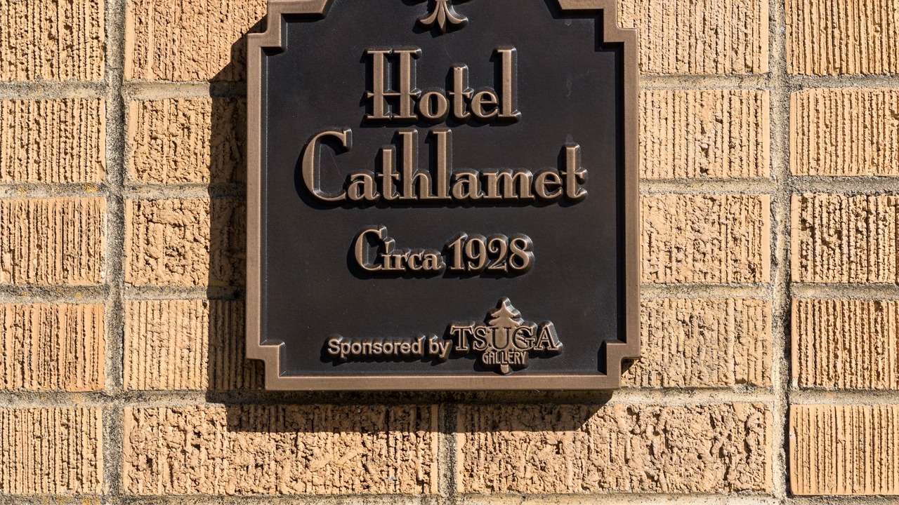 Photo of Buildings in Cathlamet