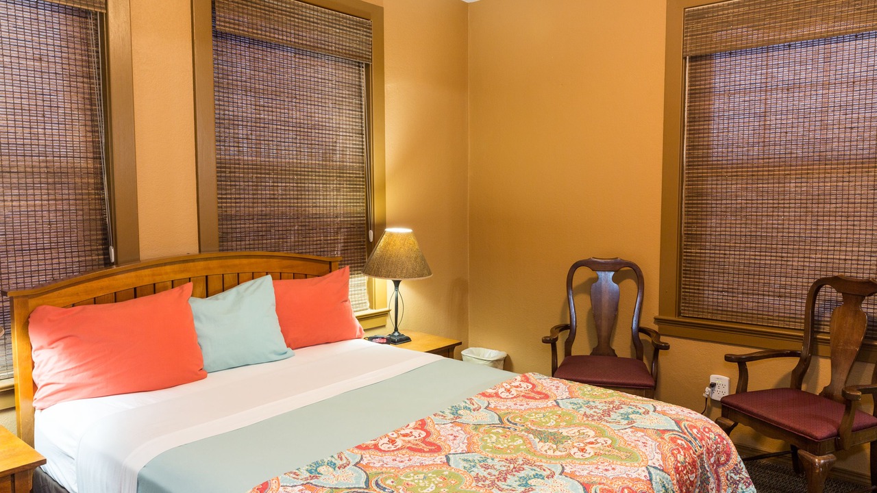 Photo of Others in Cathlamet