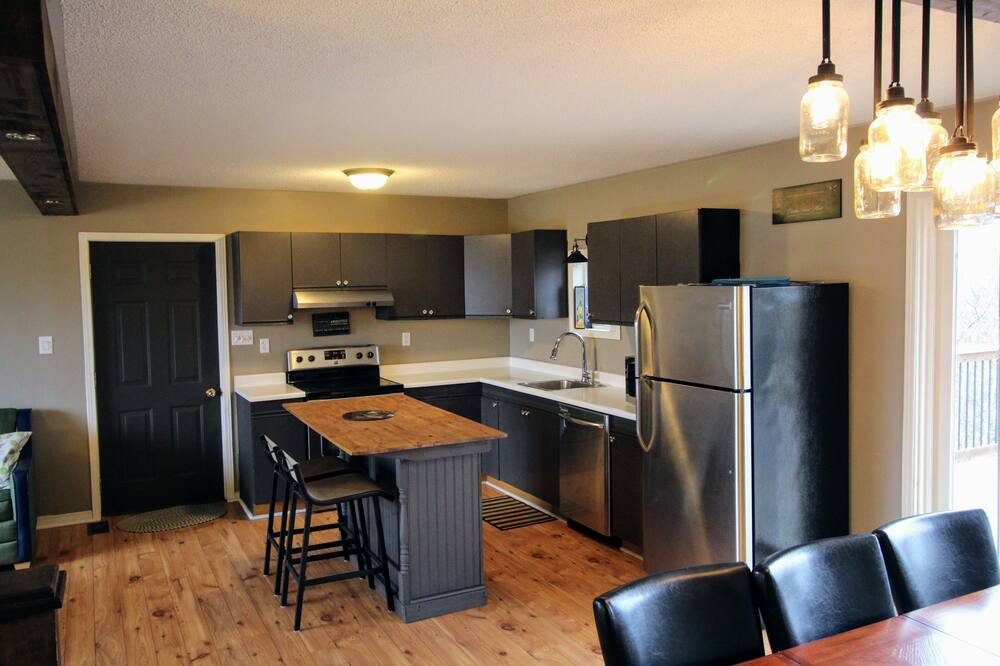 Photo of Kitchen in Carrying Place