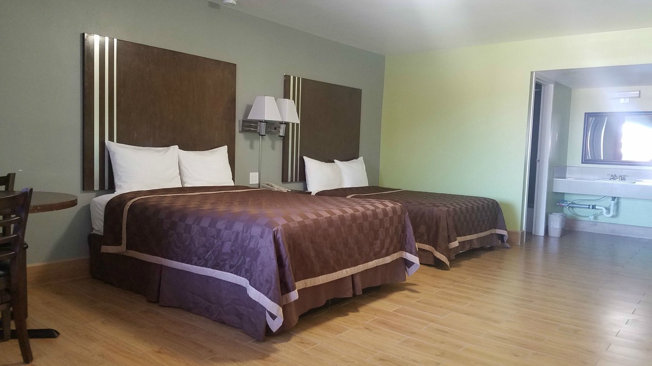 Photo of Bedroom in Roswell