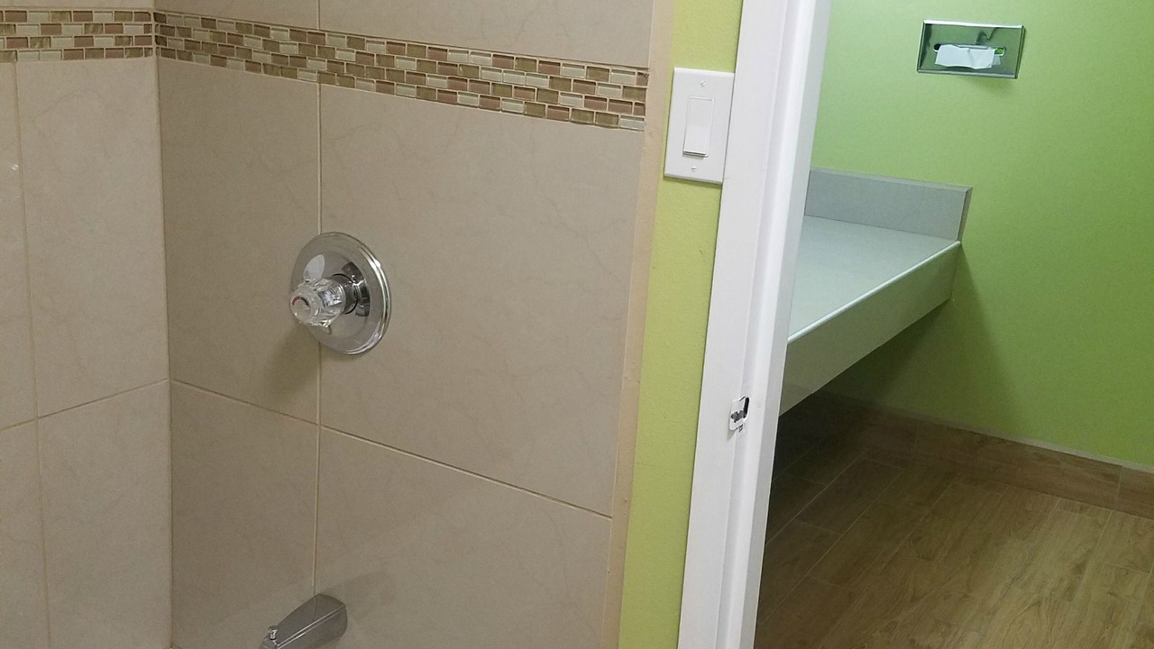Photo of Bathroom in Roswell