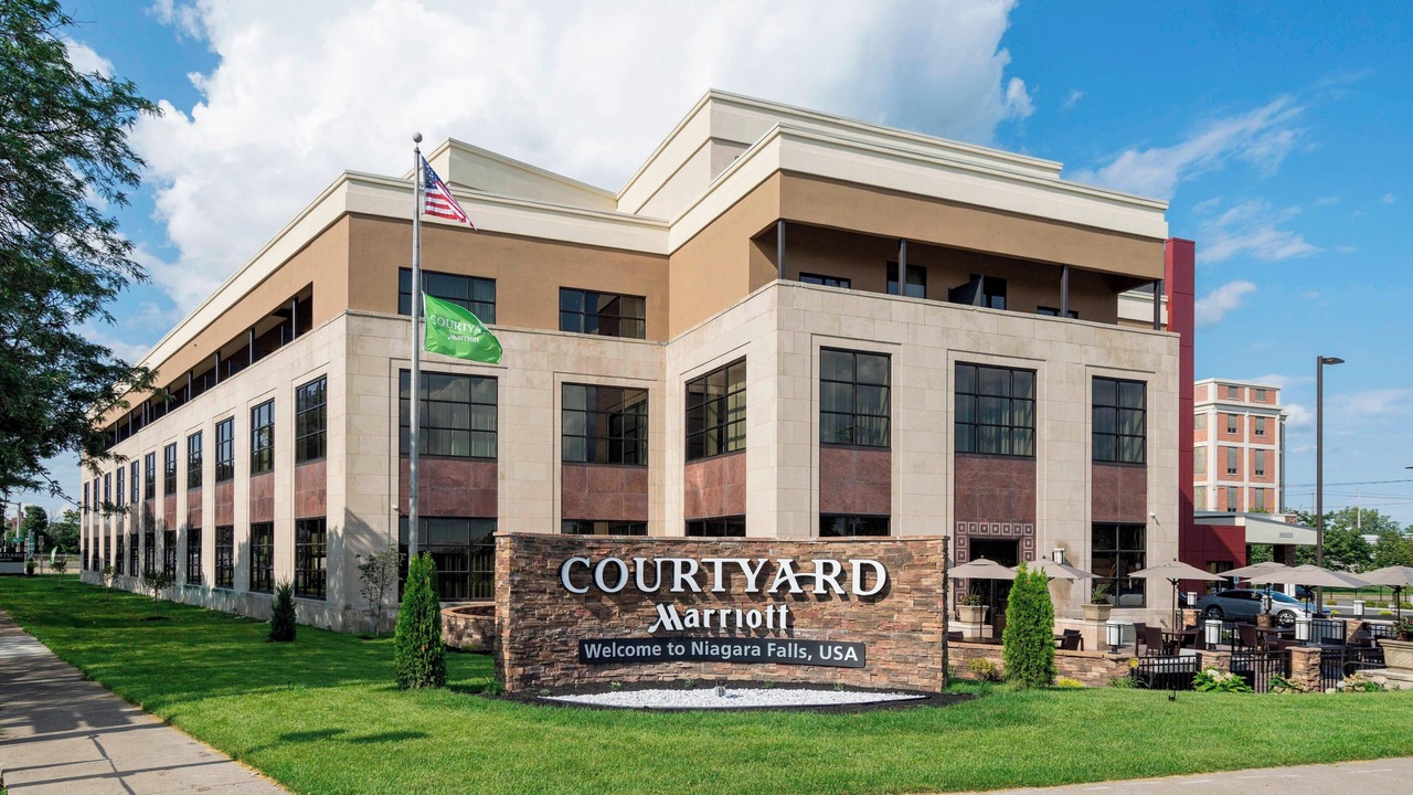 Photo of Outdoor in Downtown Niagara Falls