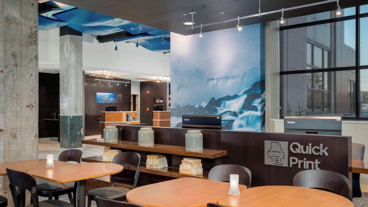 Photo of Others in Downtown Niagara Falls